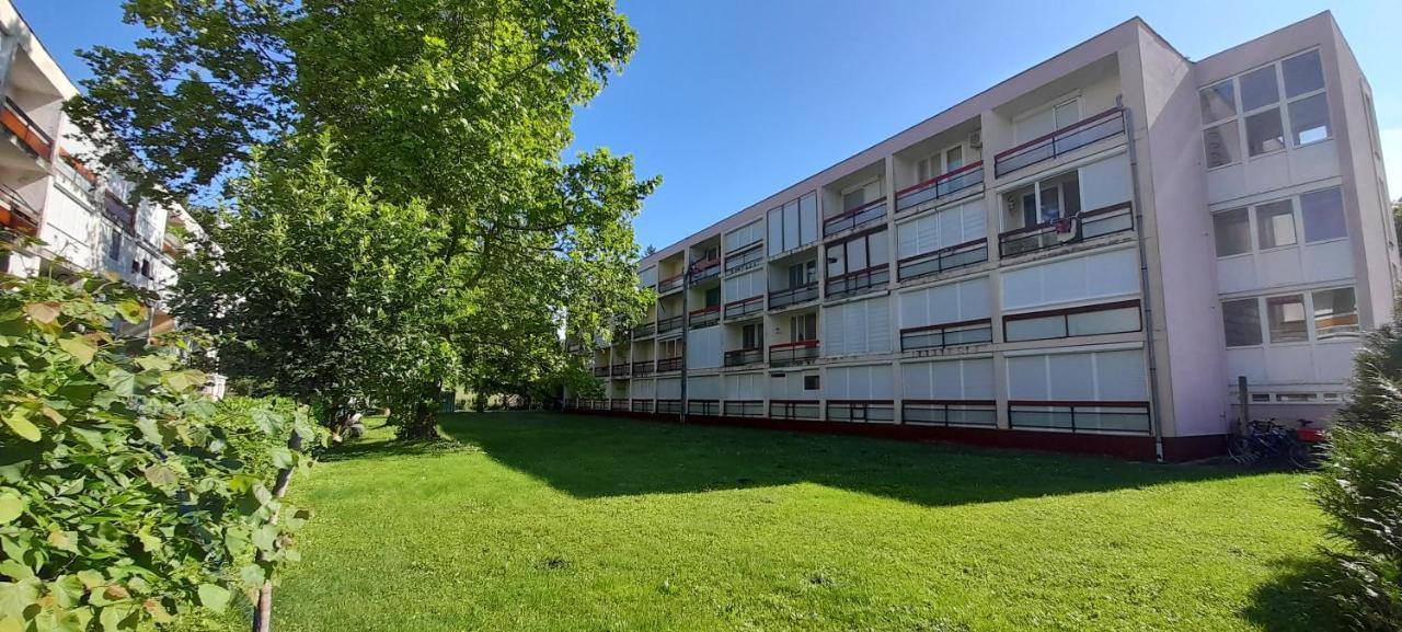 Suello Utcai Apartman Fonyod Vizparti Es Panoramas! On The Waterfront And With Balaton Panorama! Exterior photo
